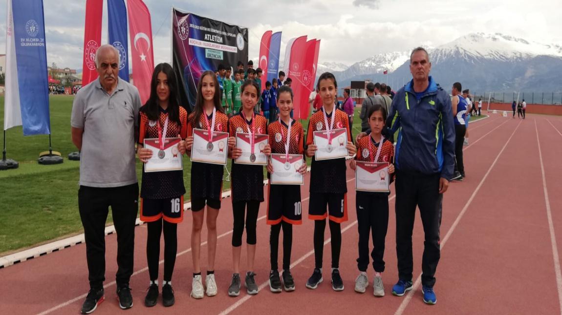 Atletizmde Türkiye Şampiyonasındayız